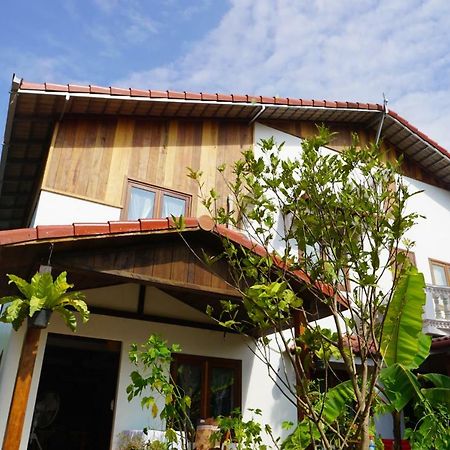 Angkor Dino B&B เสียมราฐ ภายนอก รูปภาพ