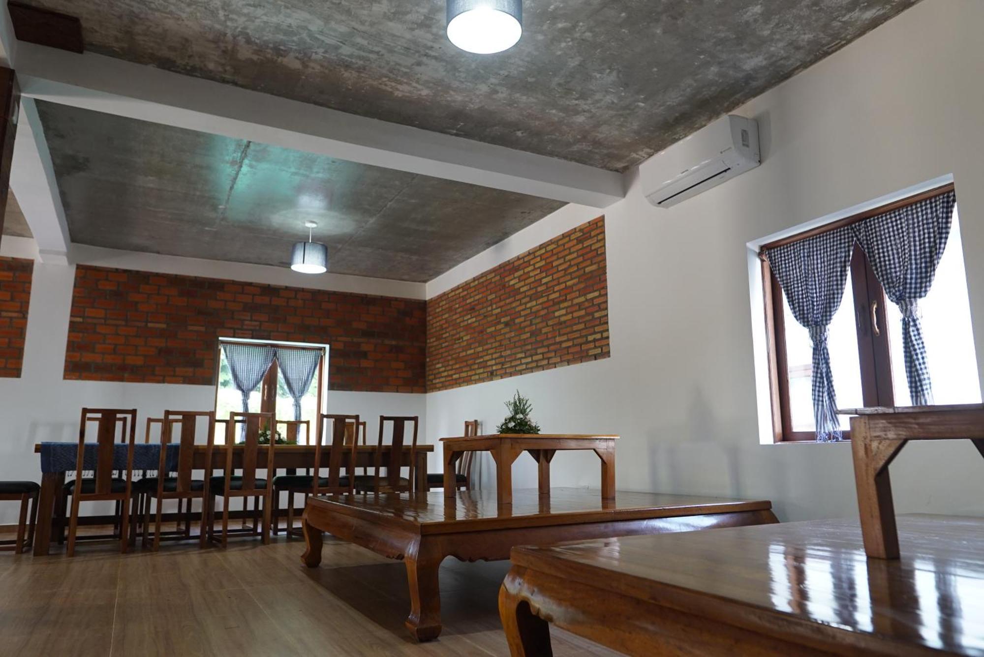 Angkor Dino B&B เสียมราฐ ภายนอก รูปภาพ