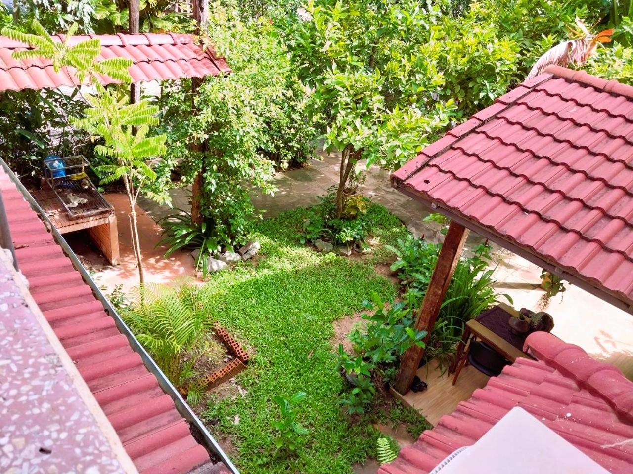 Angkor Dino B&B เสียมราฐ ภายนอก รูปภาพ